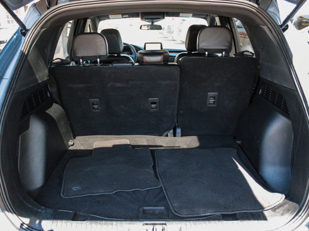 Used 2025 Ford Escape ST-Line FWD image 23