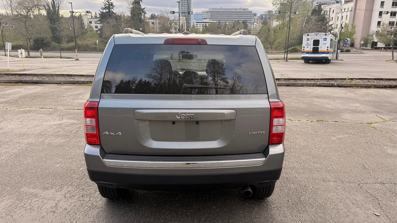 Used 2012 Jeep Patriot Limited w/ Sun/Sound Group AWD/4WD image 9