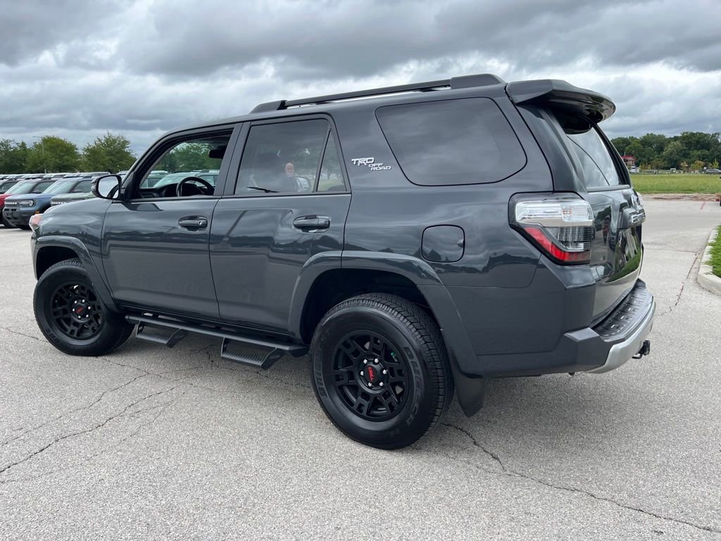 Used 2024 Toyota 4Runner TRD Off-Road Premium image 3