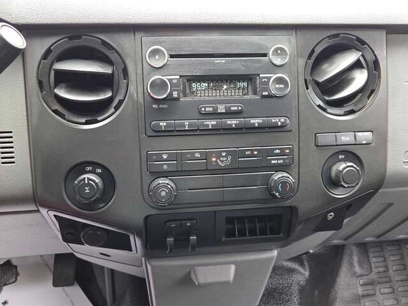 Used 2014 Ford F250 XL w/ Power Equipment Group RWD image 23