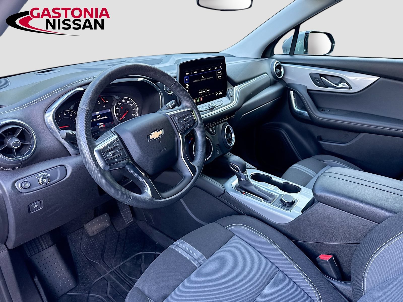 Used 2023 Chevrolet Blazer LT w/ Driver Confidence Package FWD image 11