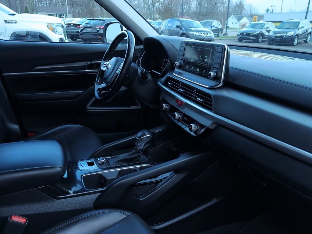 Used 2020 Kia Telluride LX image 9