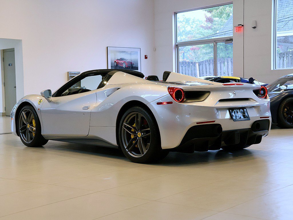 Certified 2018 Ferrari 488 Spider RWD image 2
