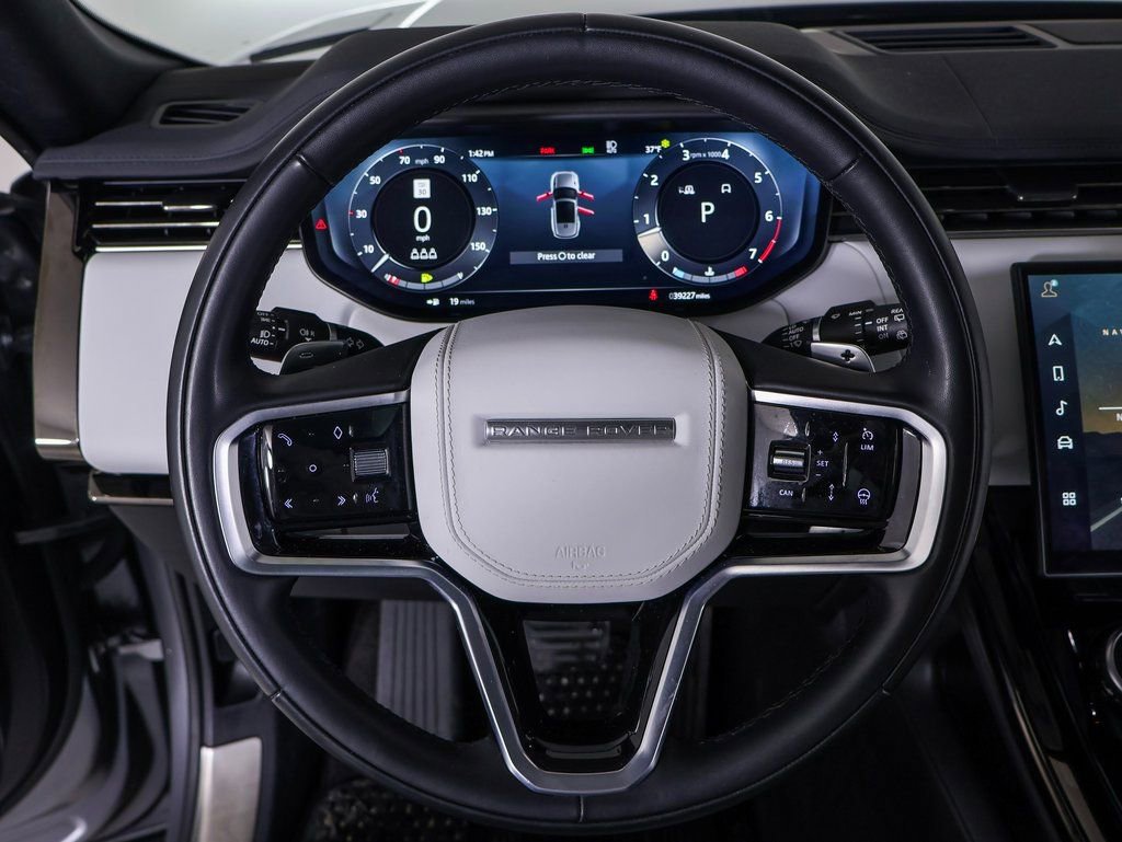 Used 2023 Land Rover Range Rover Sport SE image 23