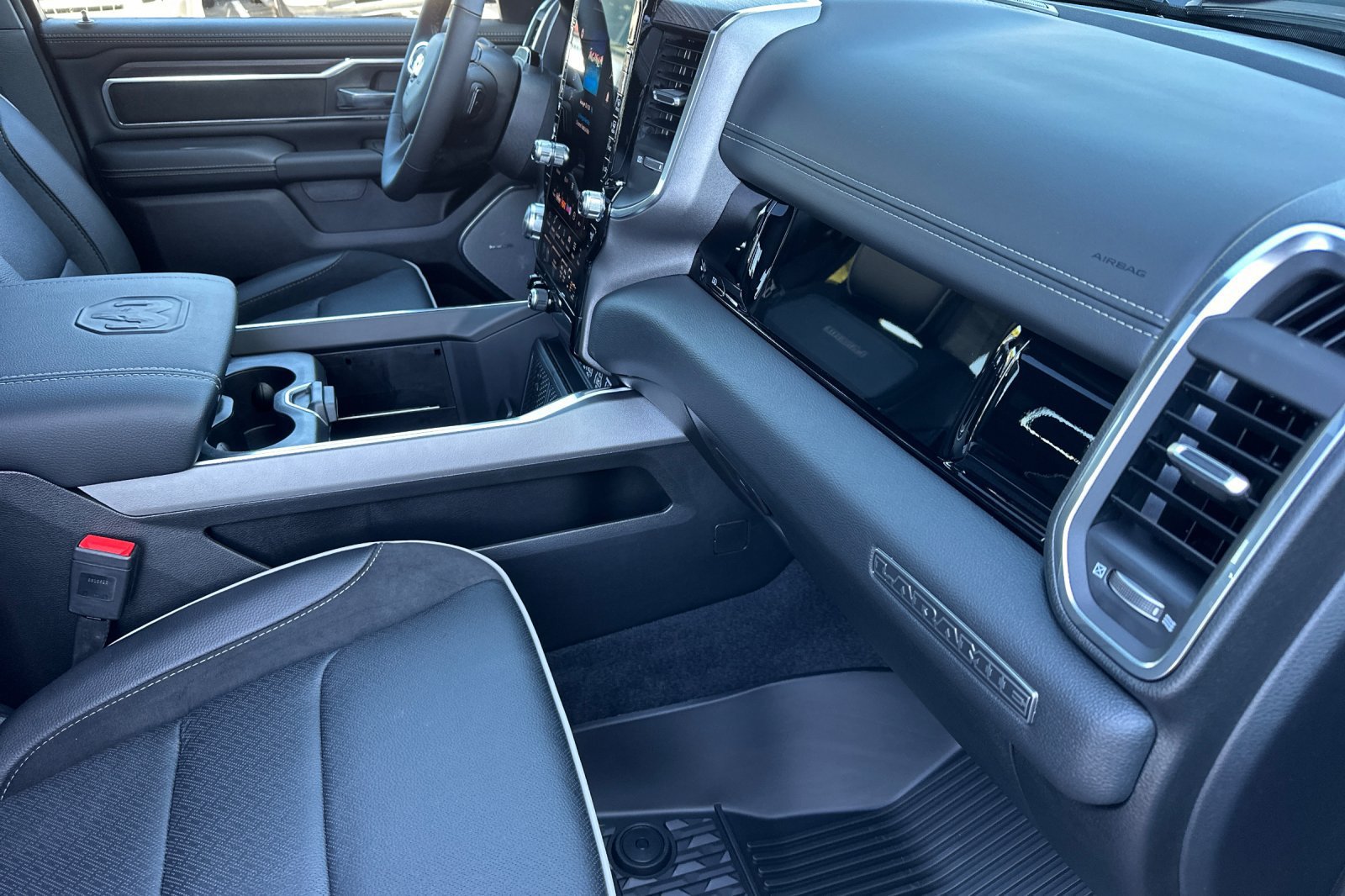New 2026 RAM 1500 Laramie w/ Night Edition AWD/4WD image 15