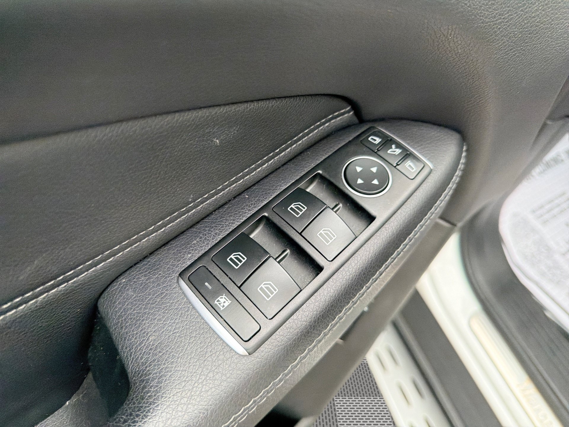 Used 2019 Mercedes-Benz GLS 450 4MATIC w/ Premium 1 Package image 15