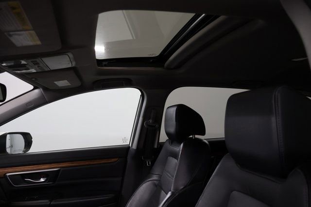 Used 2017 Honda CR-V Touring image 11