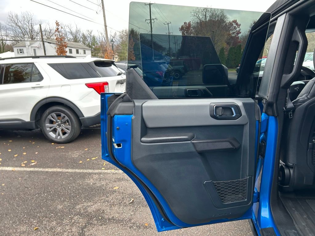 Certified 2024 Ford Bronco Black Diamond image 14