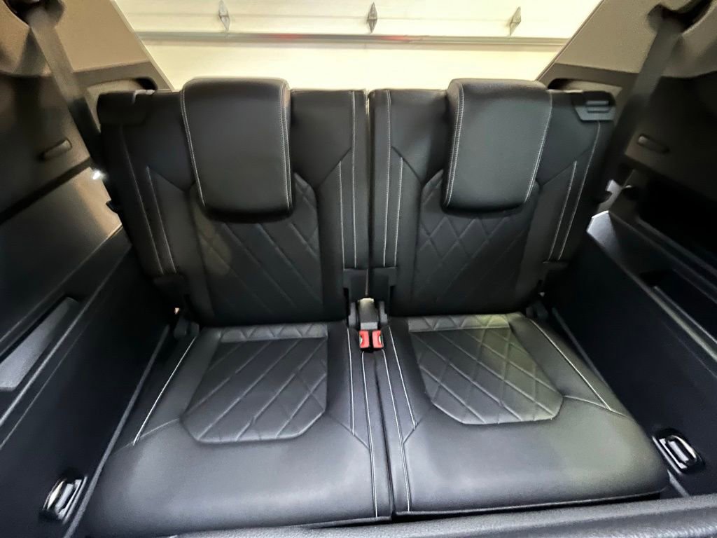 Certified 2024 Volkswagen Atlas SEL Premium R-Line AWD/4WD image 28