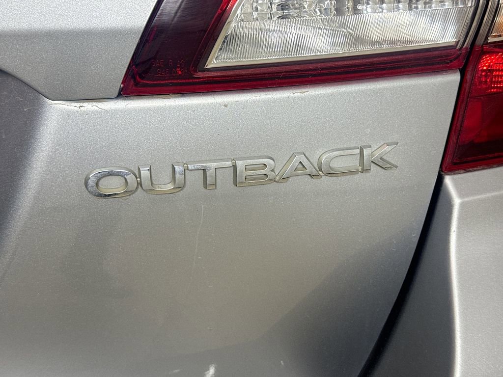 Used 2019 Subaru Outback 2.5i AWD/4WD image 27