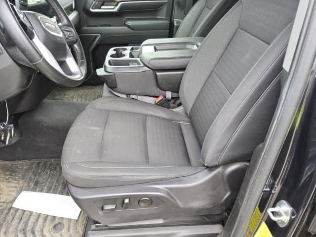 Used 2024 GMC Sierra 1500 Elevation RWD image 4