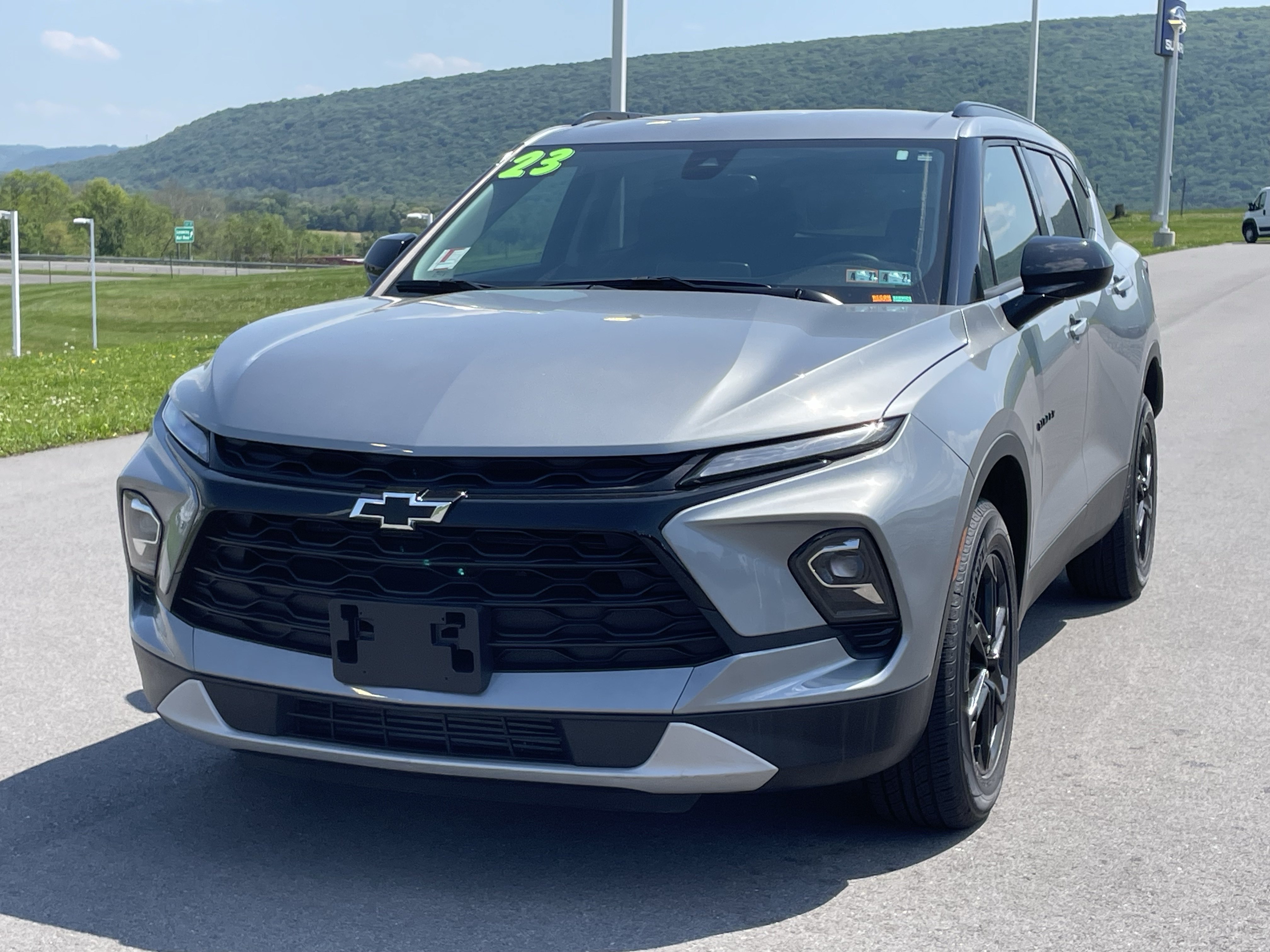 Used 2023 Chevrolet Blazer LT w/ Convenience Package AWD/4WD image 8