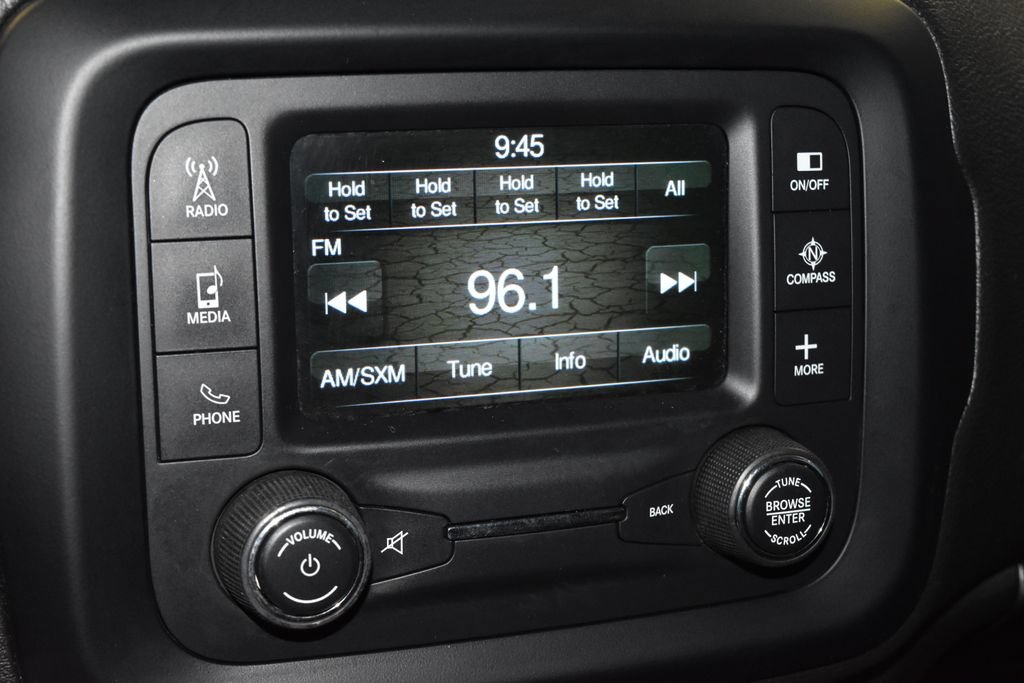 Used 2015 Jeep Renegade Limited FWD image 10