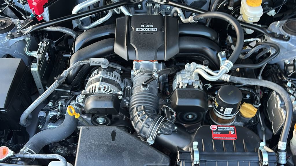 Used 2024 Toyota GR86 Premium w/ Performance Package image 33