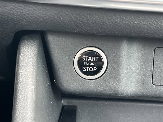 Certified 2023 Nissan Rogue S image 9