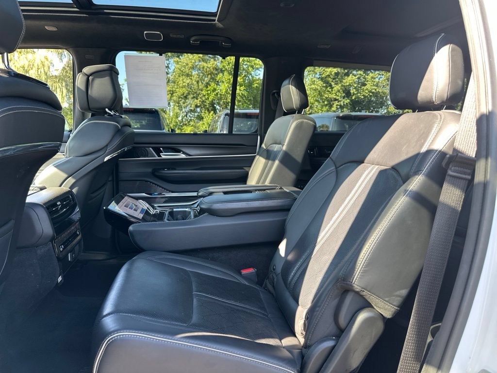 Used 2024 Jeep Grand Wagoneer L Series II w/ Quick Order Packagew 28T AWD/4WD image 42