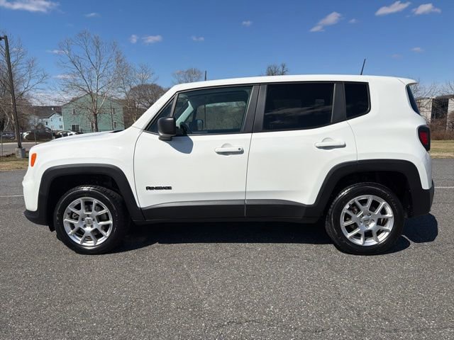 Used 2023 Jeep Renegade Latitude image 5