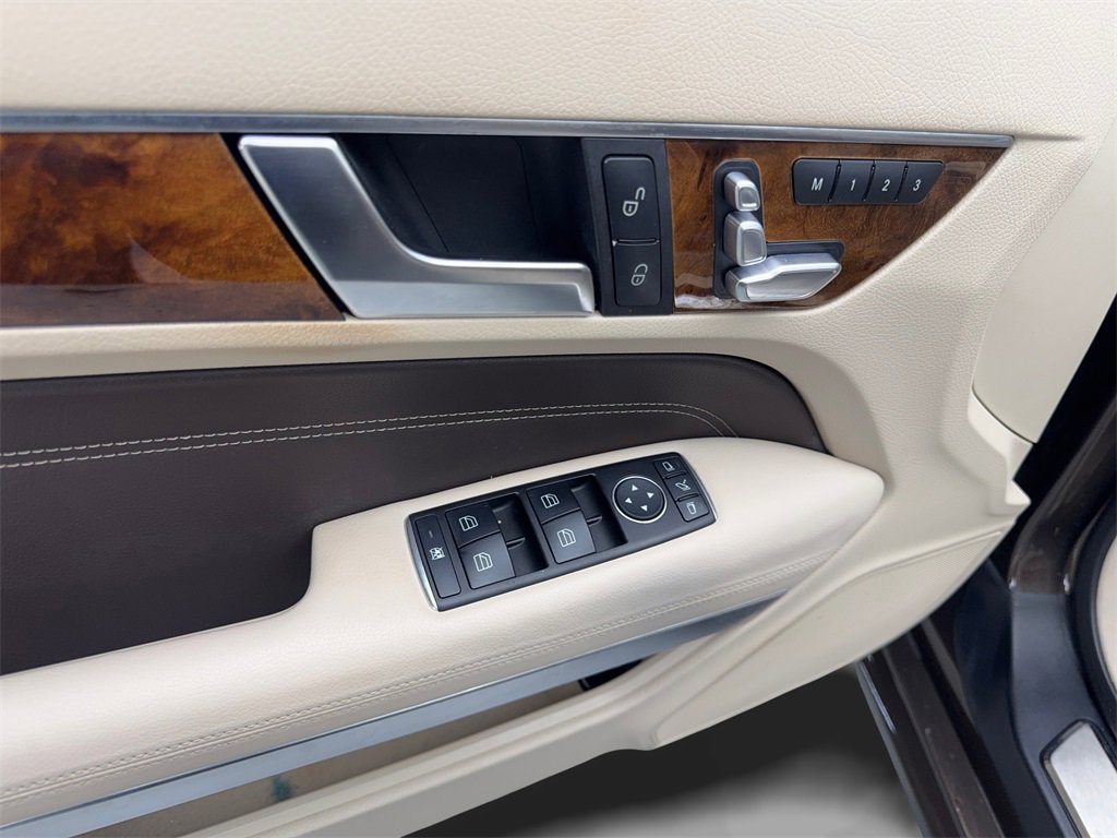 Used 2016 Mercedes-Benz E 400 Cabriolet image 38