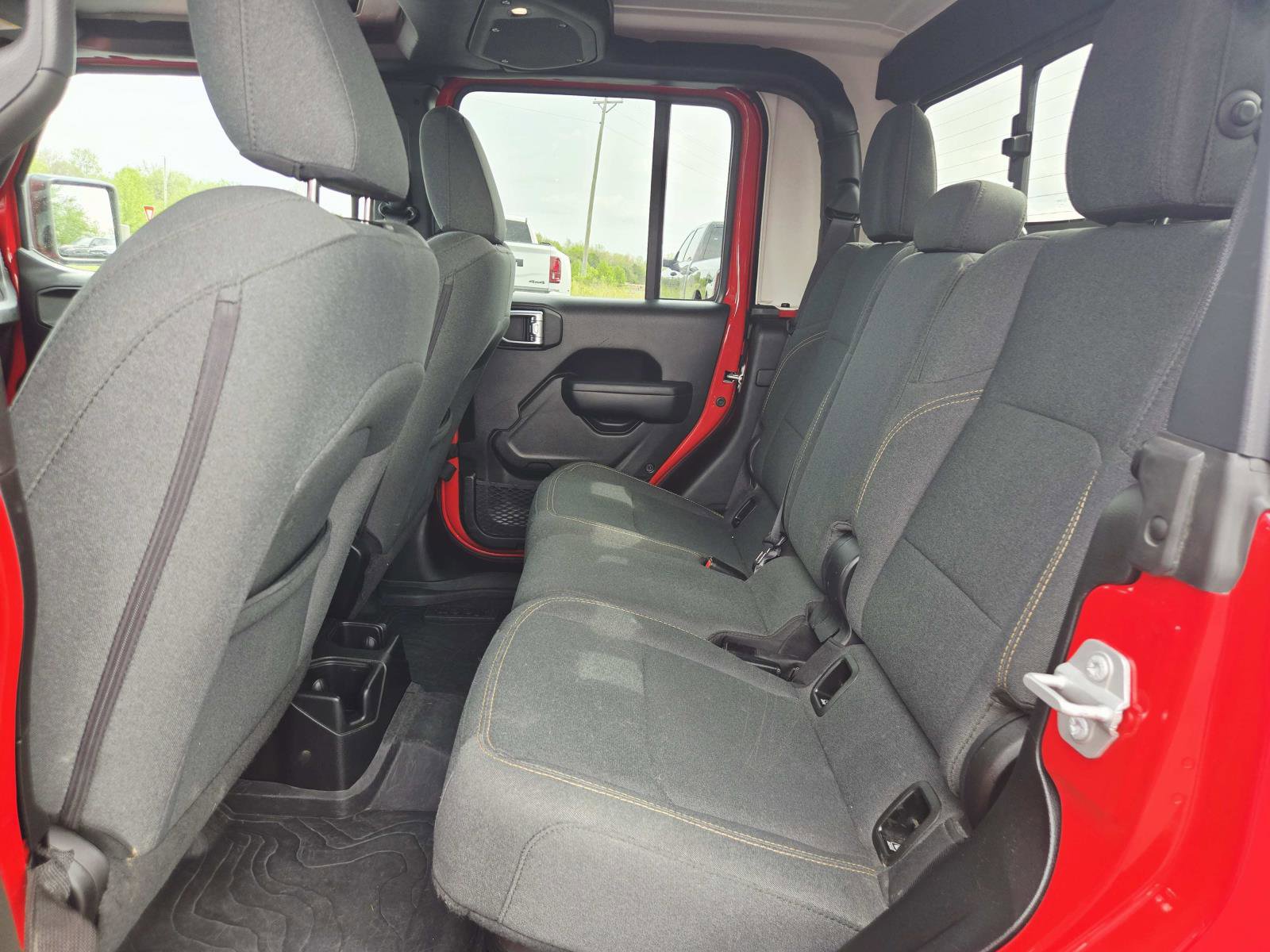 Used 2024 Jeep Gladiator Sport image 13