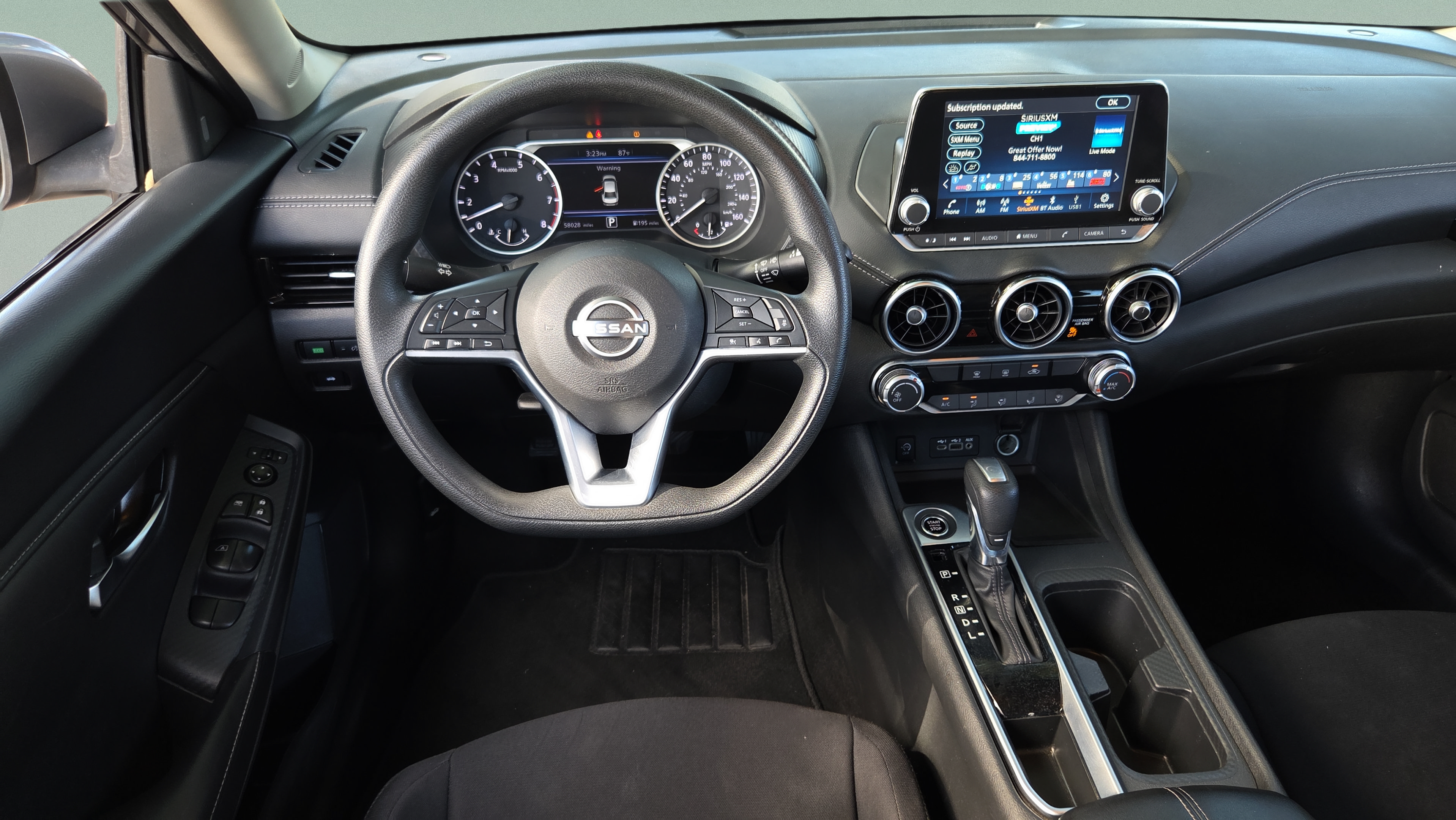 Used 2024 Nissan Sentra SV FWD image 12