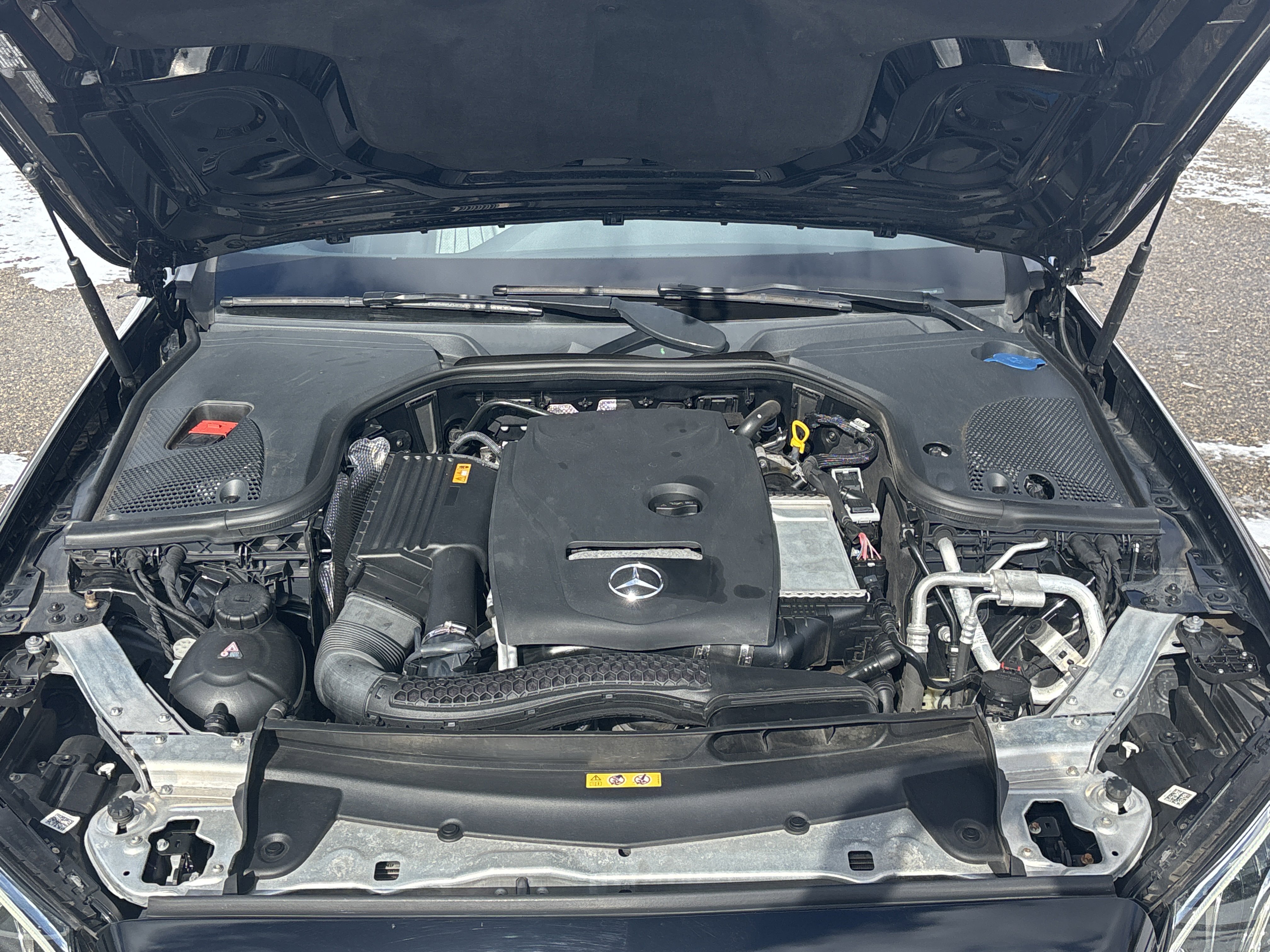 Used 2018 Mercedes-Benz E 300 4MATIC image 14