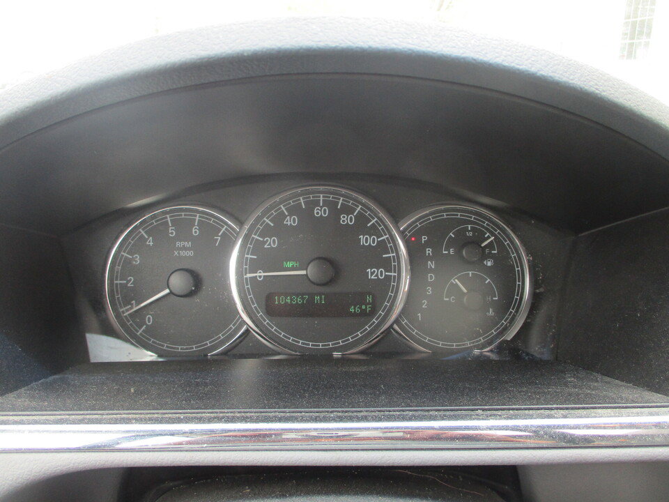 Used 2005 Buick LaCrosse CXL FWD image 29