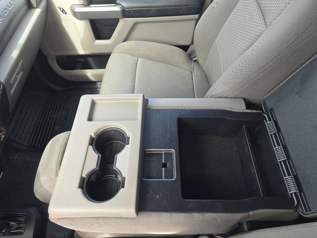 Used 2018 Ford F550 4x4 Regular Cab Super Duty image 30