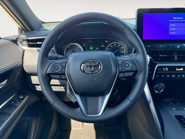 Certified 2024 Toyota Venza XLE AWD/4WD image 12