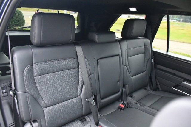 Used 2025 Toyota Sequoia SR5 image 40