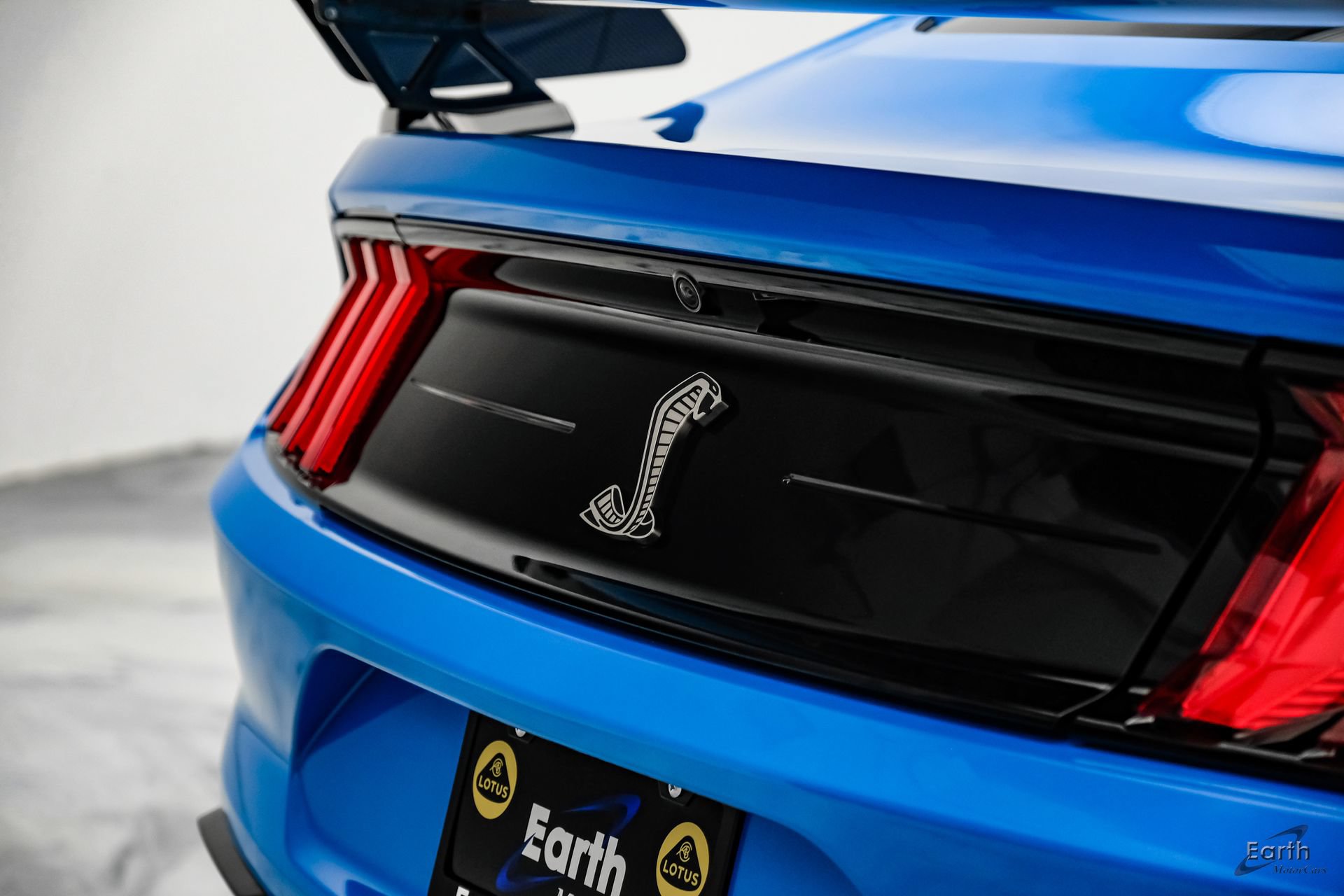 Used 2022 Ford Mustang Shelby GT500 w/ Carbon Fiber Track Pack RWD image 19