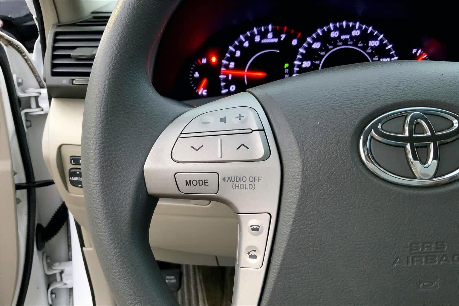 Used 2011 Toyota Camry LE w/ LE Extra-Value Pkg FWD image 22