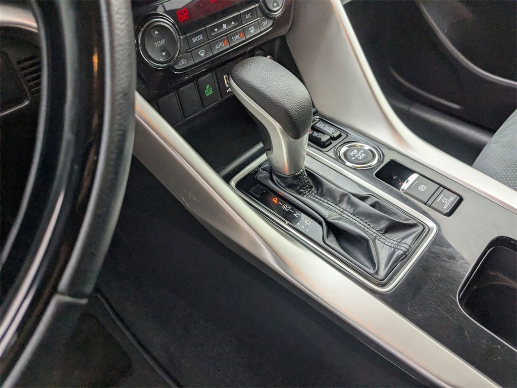 Used 2025 Mitsubishi Eclipse Cross SE image 25