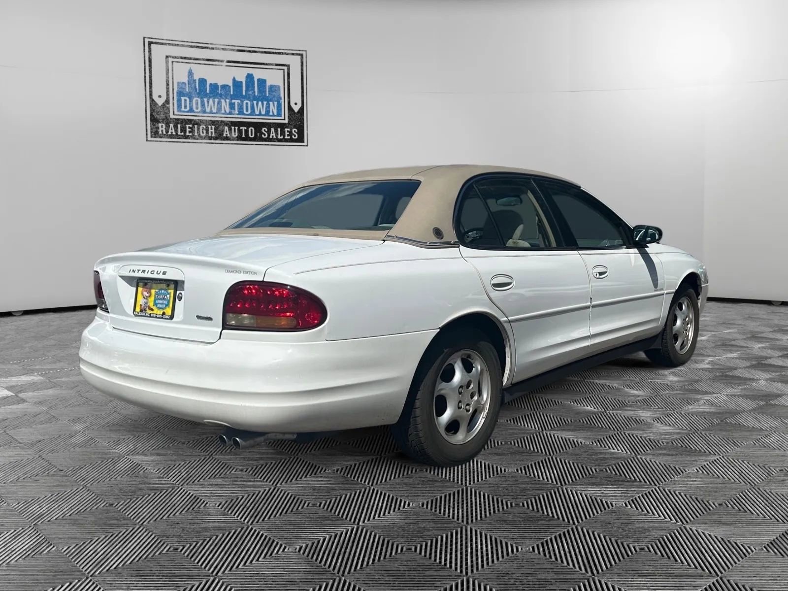Used 1999 Oldsmobile Intrigue GX image 6