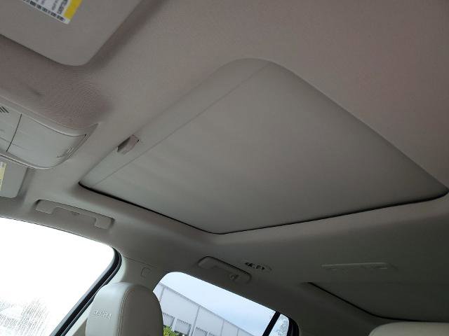 Used 2021 GMC Acadia Denali w/ Denali Technology Package image 75