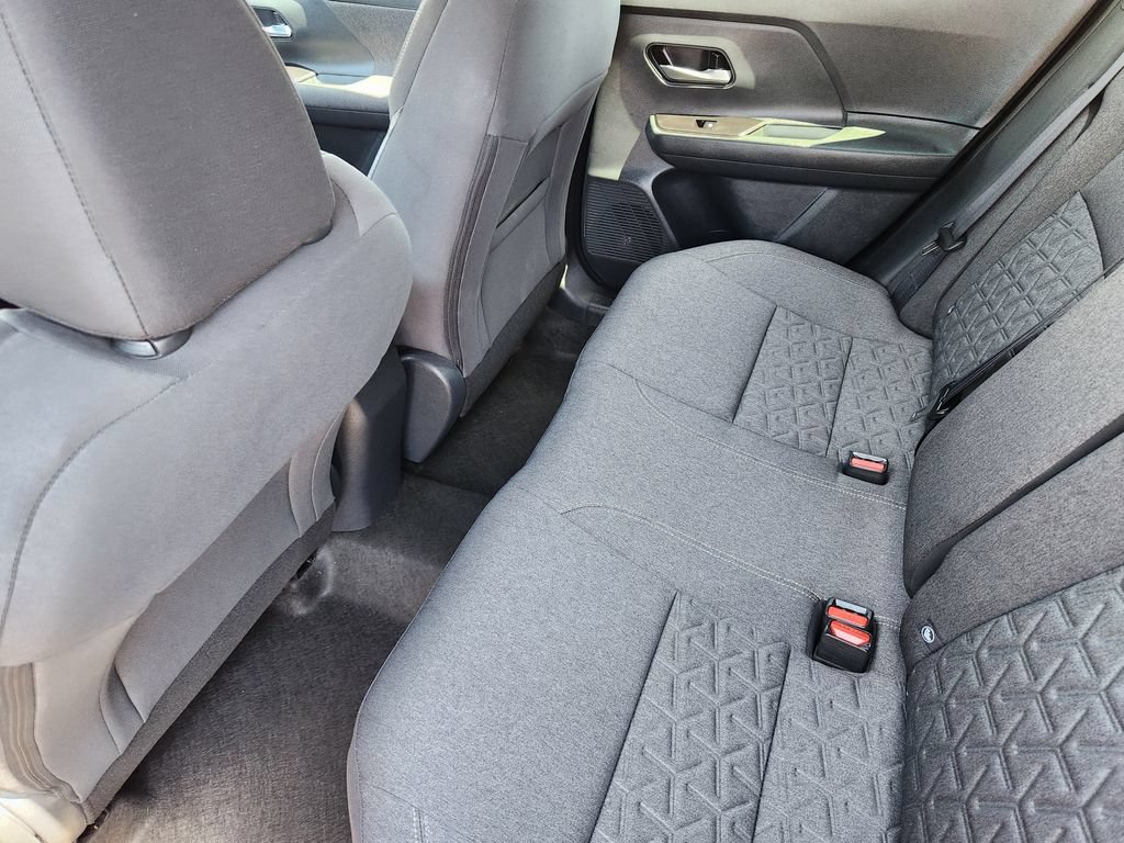 Certified 2025 Nissan Kicks SV AWD/4WD image 25