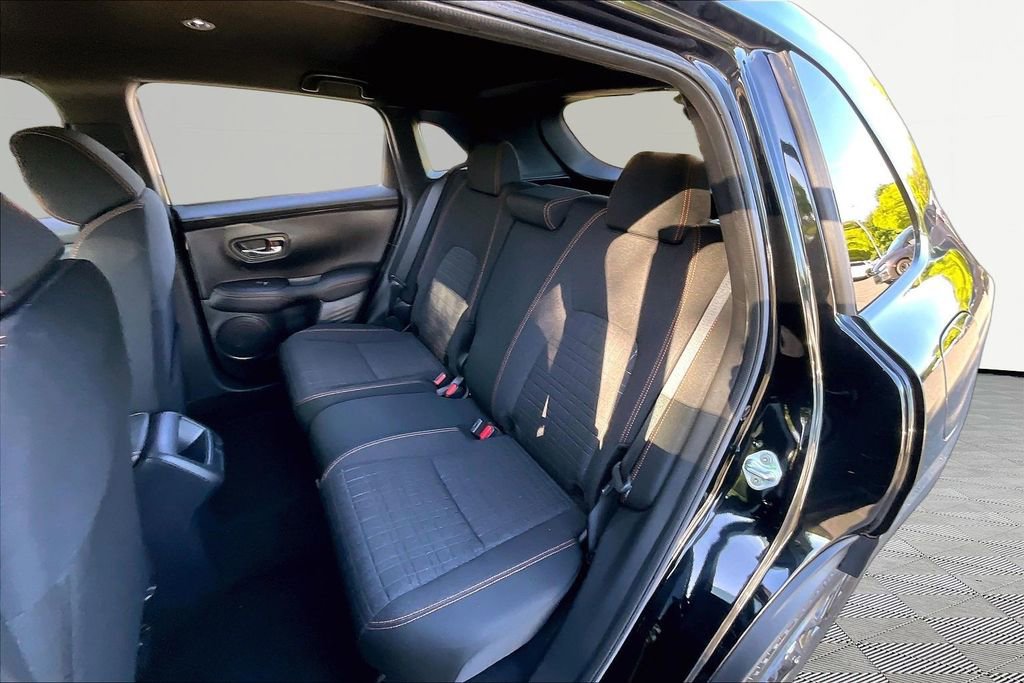 Used 2024 Honda HR-V Sport image 18