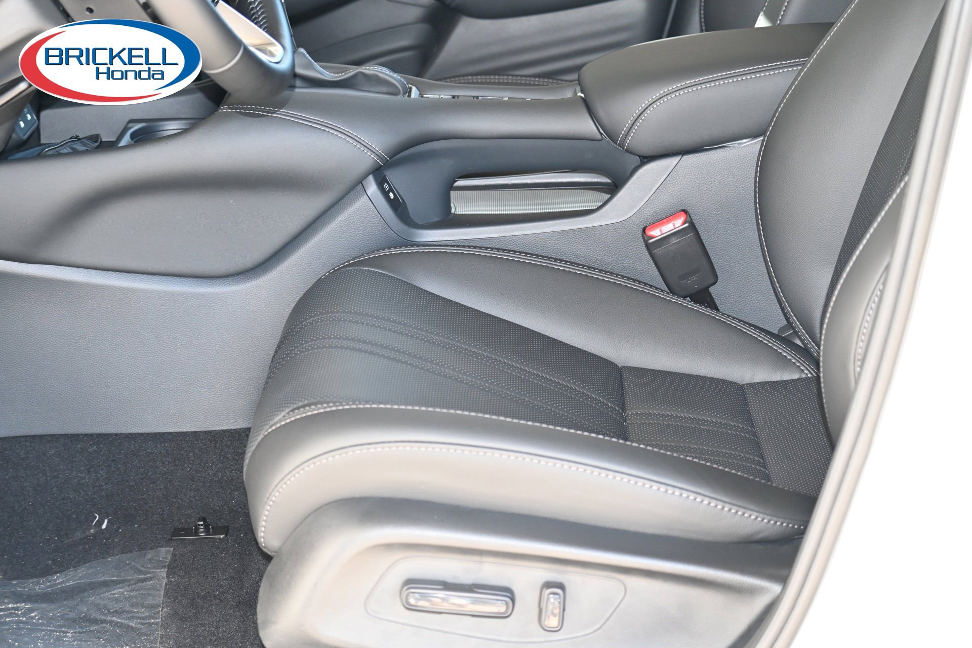 New 2027 Honda HR-V EX-L image 15