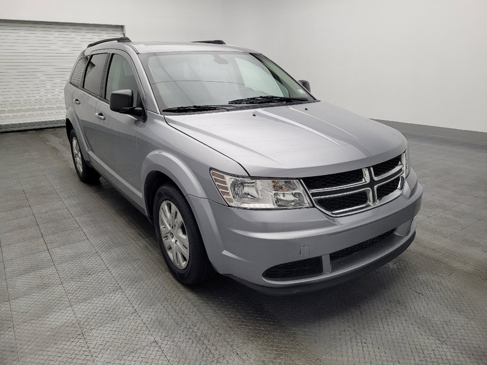 Used 2020 Dodge Journey SE w/ SE Popular Equipment Group FWD image 13