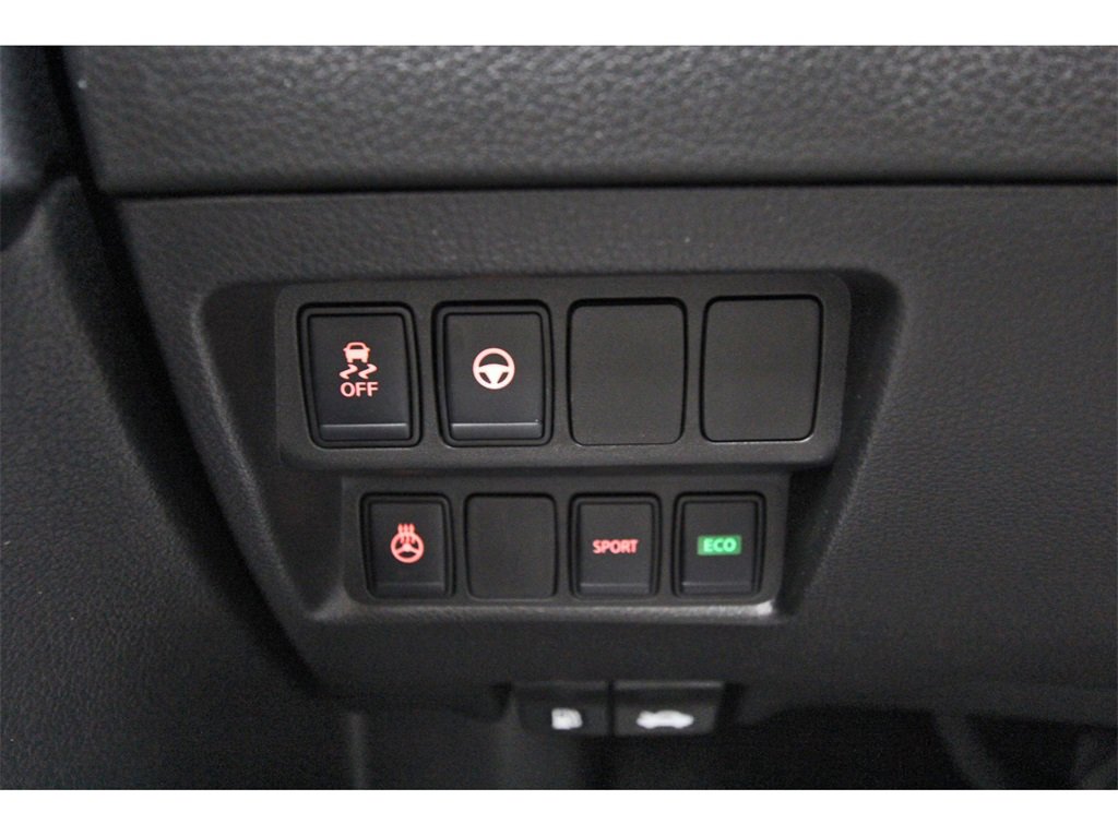 Certified 2022 Nissan Rogue Sport SL image 17