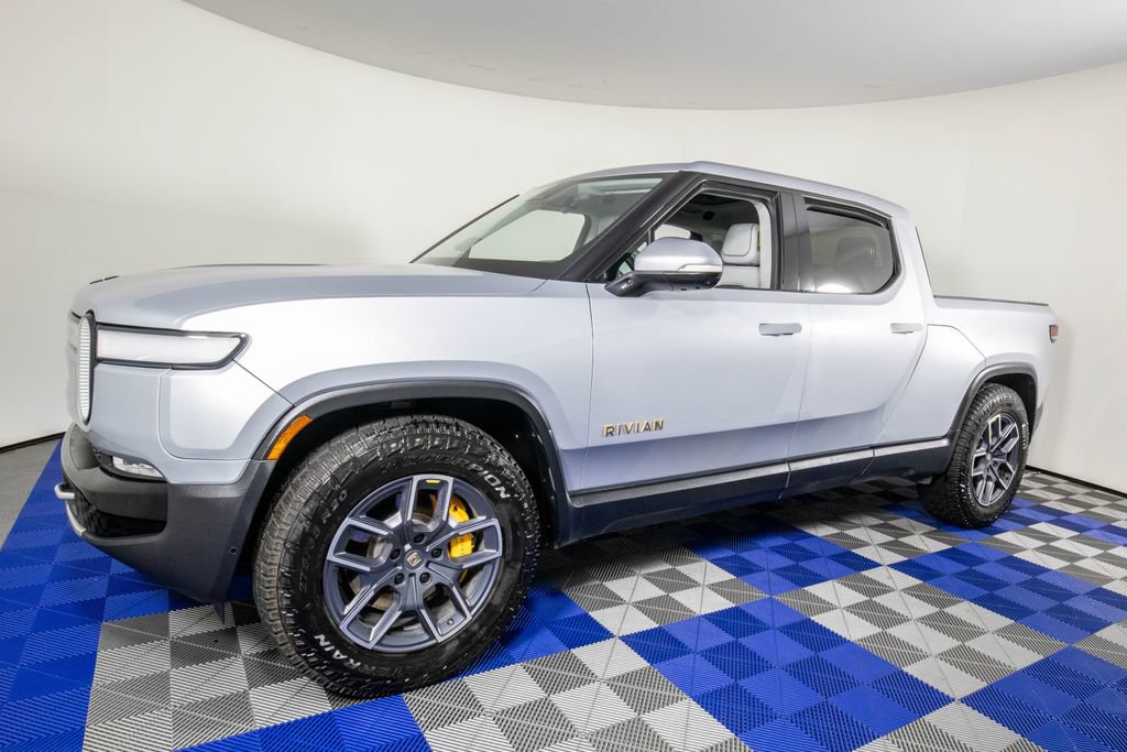 Used 2022 Rivian R1T Adventure AWD/4WD image 2