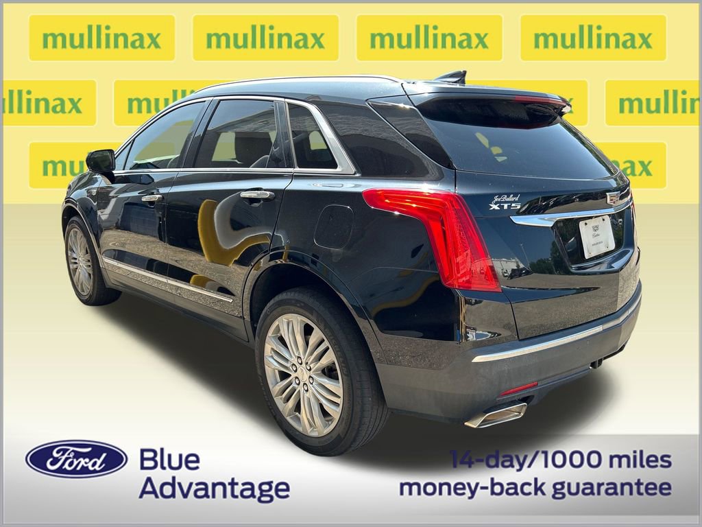 Used 2019 Cadillac XT5 Premium Luxury FWD image 3