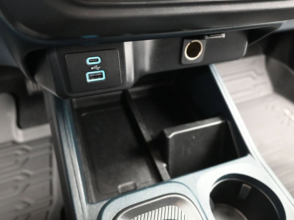 Used 2023 Ford Maverick XL image 16