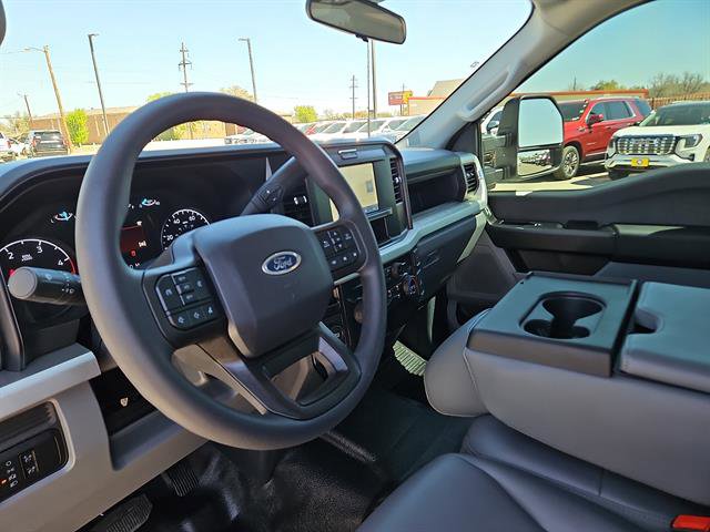 Used 2025 Ford F250 XL image 12