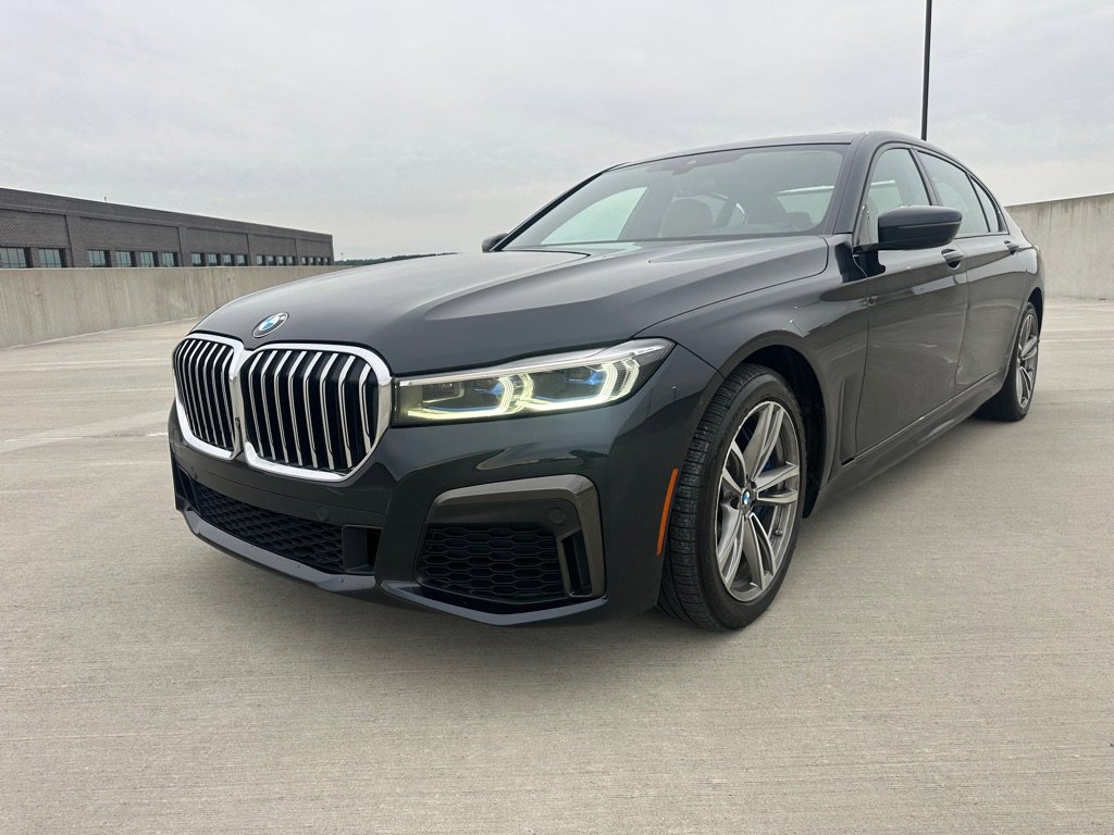 Used 2020 BMW 750i xDrive w/ Executive Package AWD/4WD image 8