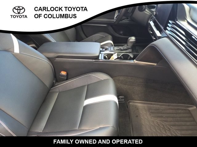 Used 2026 Toyota Camry SE FWD image 21