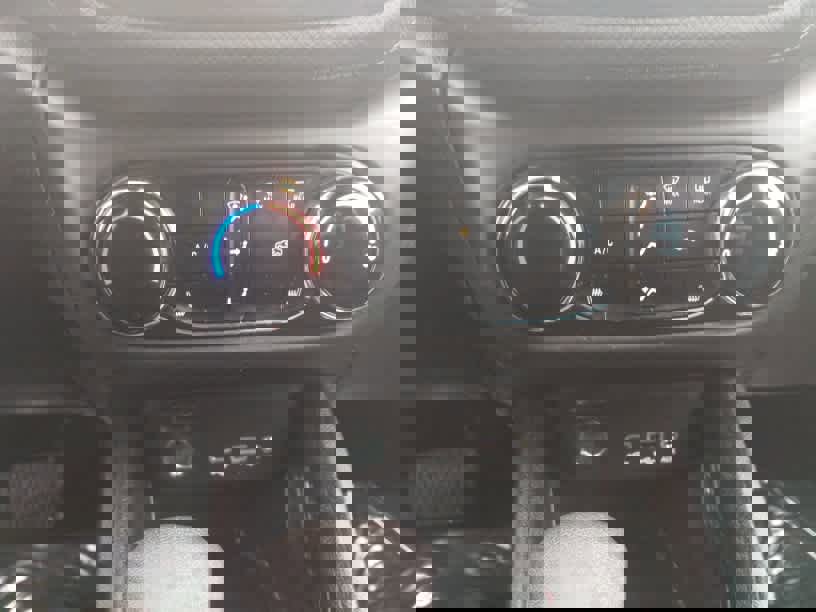 Used 2023 Chevrolet TrailBlazer LT image 25