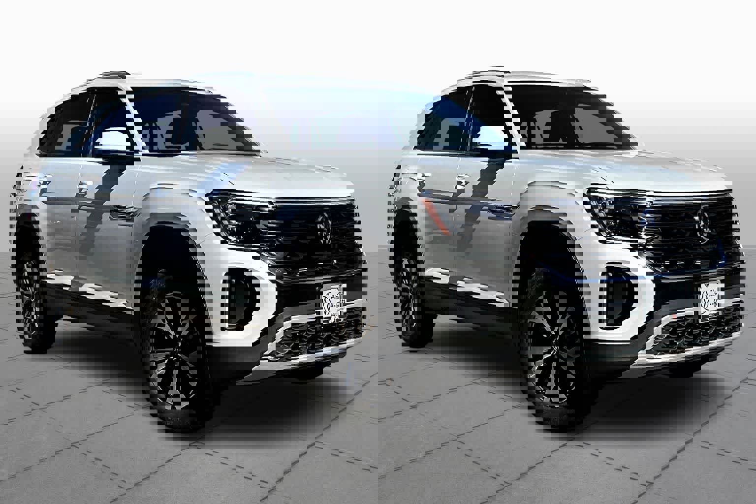 New 2026 Volkswagen Atlas Cross Sport SE image 2