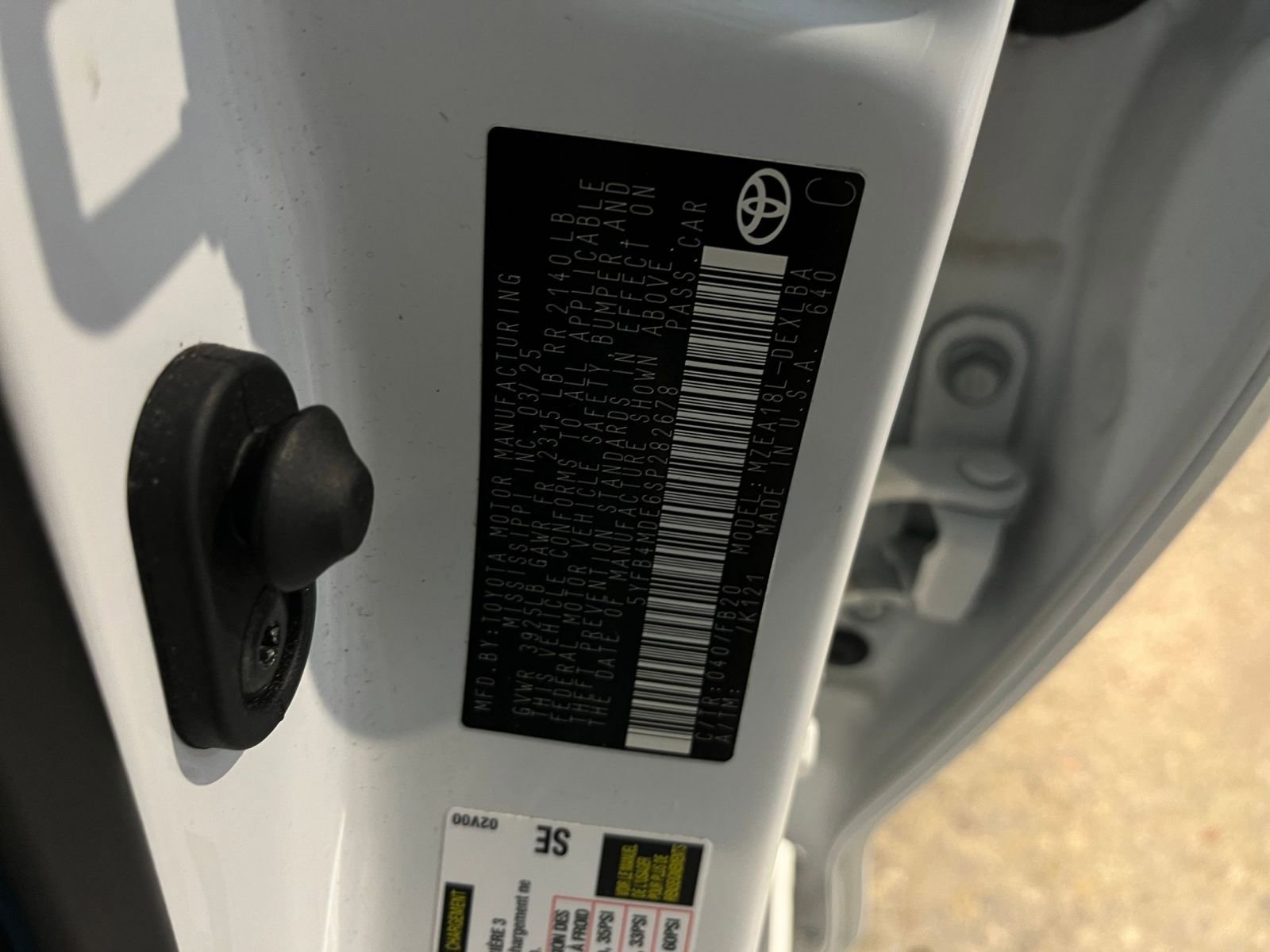Used 2025 Toyota Corolla LE image 28