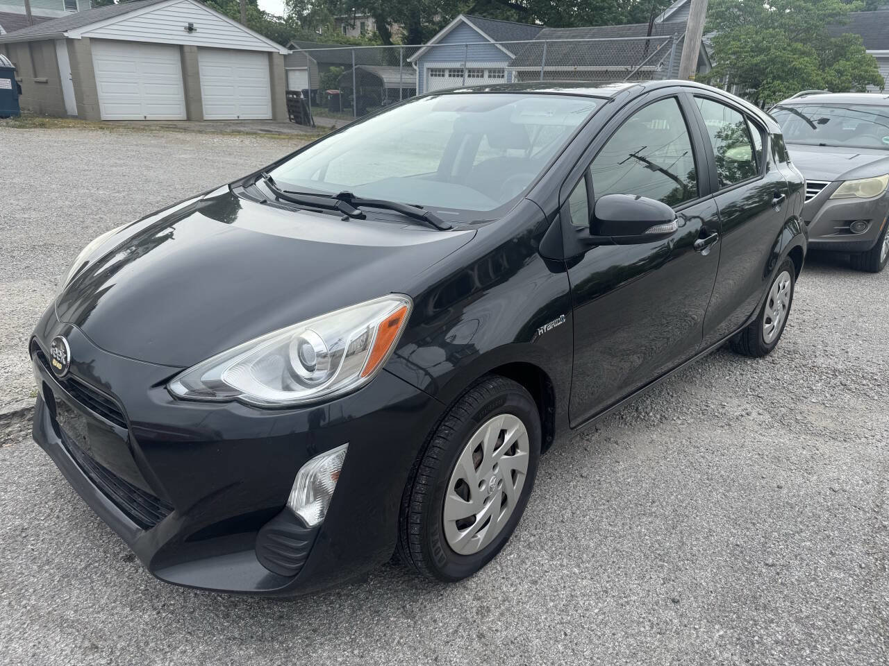 Used 2016 Toyota Prius C Two FWD image 2