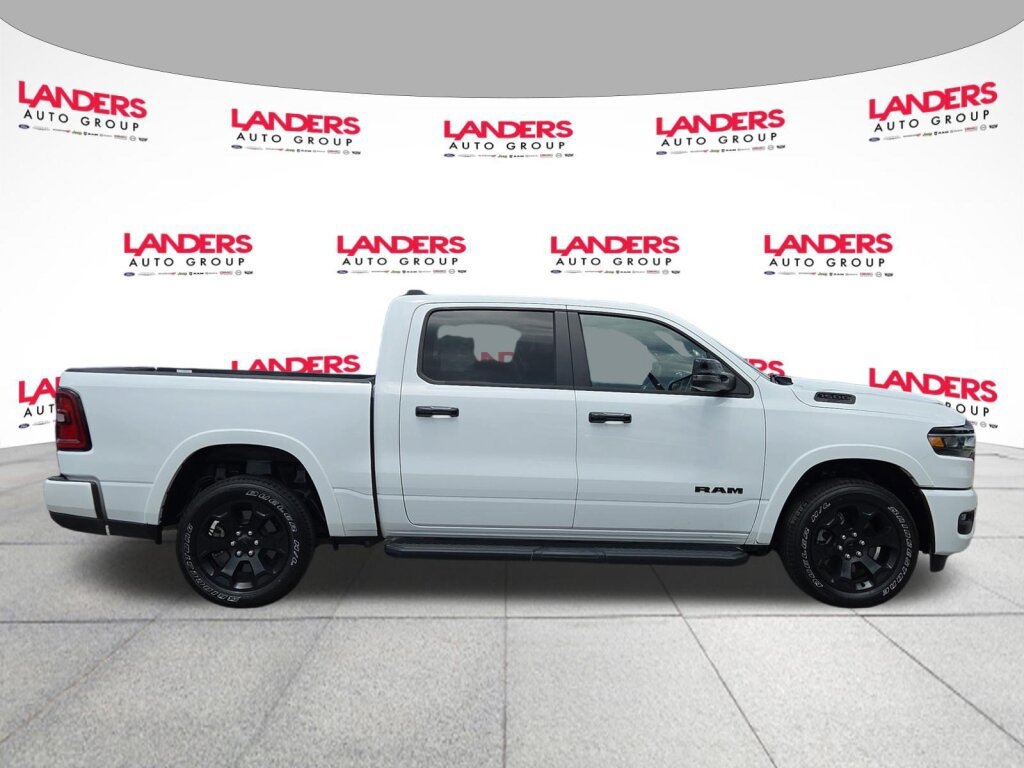Used 2025 RAM 1500 Big Horn AWD/4WD image 2
